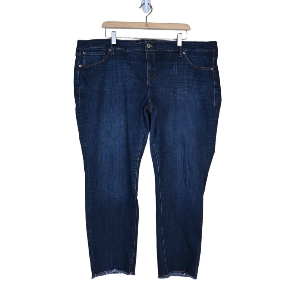 Torrid Premium Womens 24 Plus Boyfriend Jean